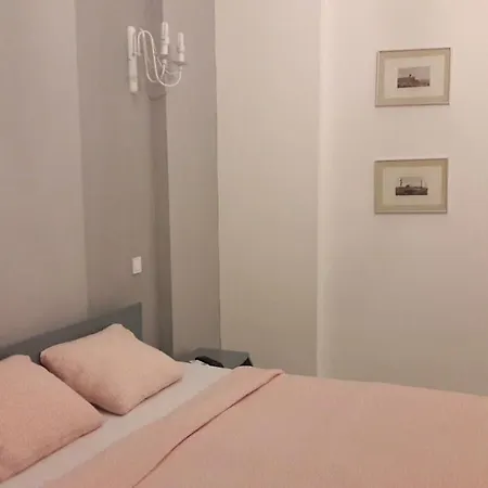 The Floor Piata Unirii Centru Vechi Ξενοδοχείο με διαμερίσματα Βουκουρέστι