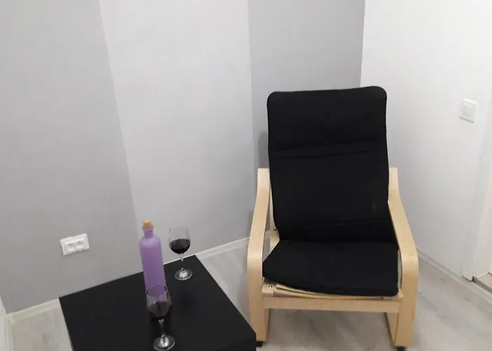 The Floor Piata Unirii Centru Vechi * بوخارست